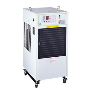 Lubrication oil chiller 